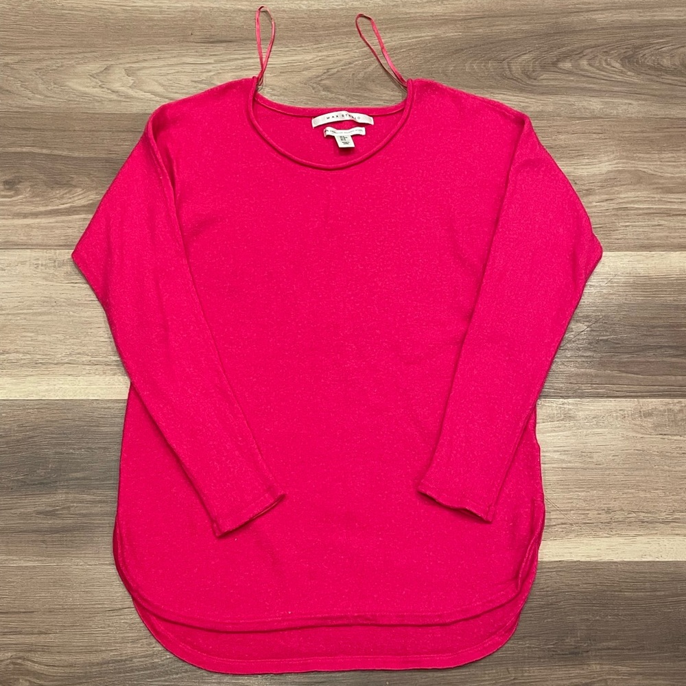 Max Studio Women’s Pink Sweater. Size Medium.
